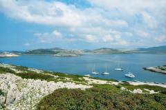 Rejs w Chorwacji - ruiny na wyspie Man